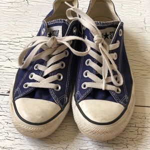 Navy Blue Converse size 7